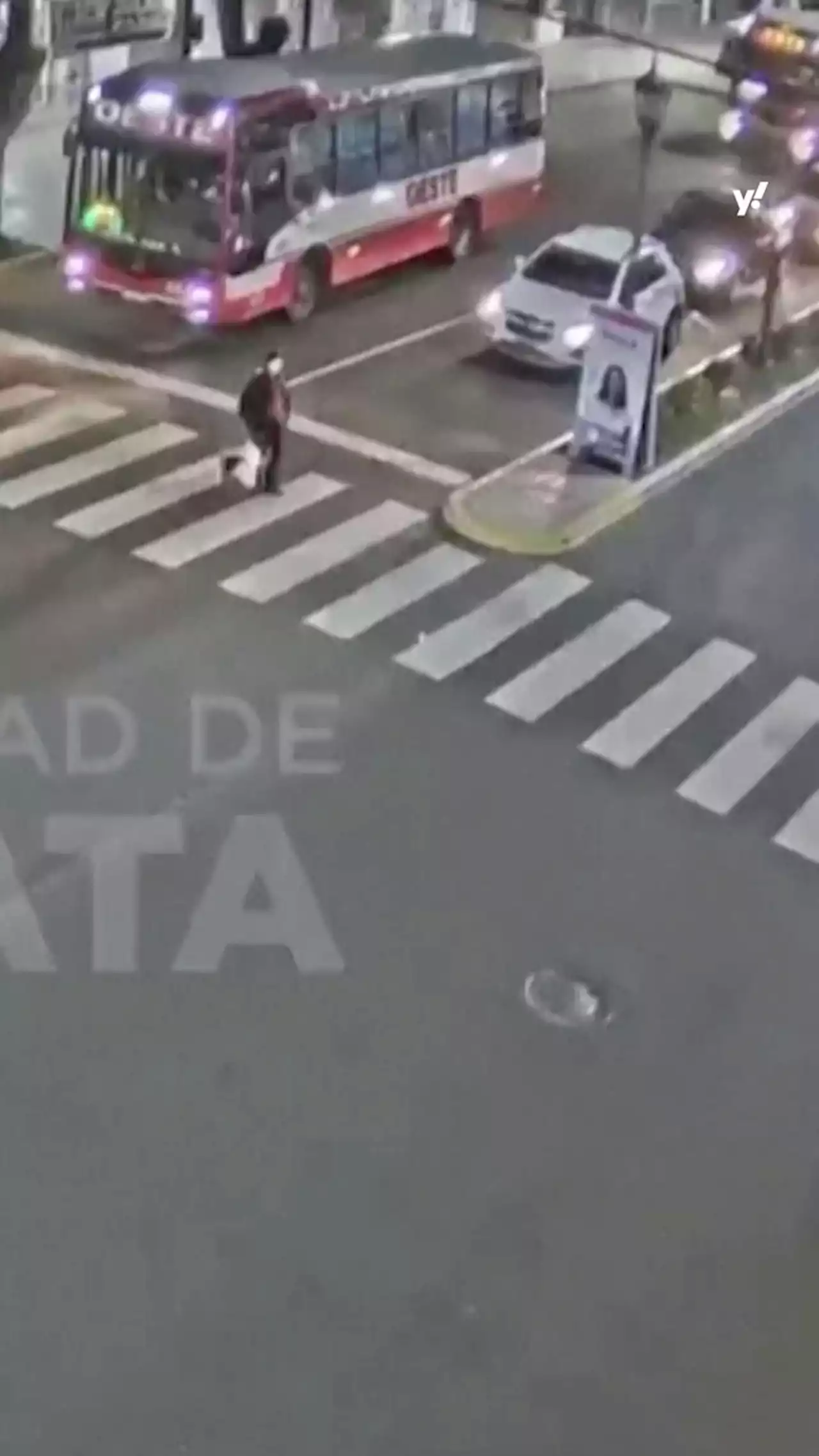 Argentine woman narrowly escapes two-car crash