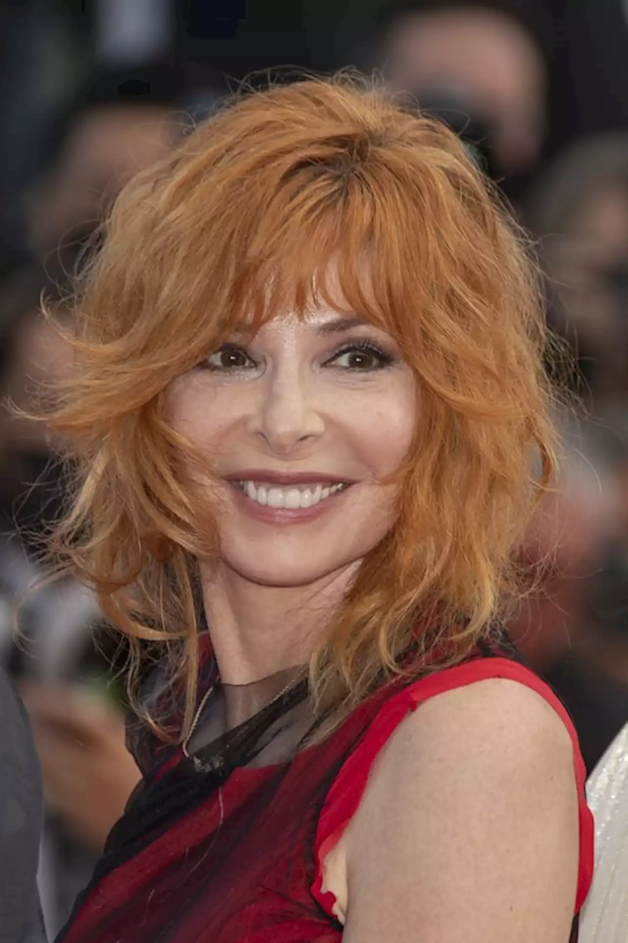 Mylène Farmer, 61 ans : découvrez à quoi elle ressemble sans maquillage