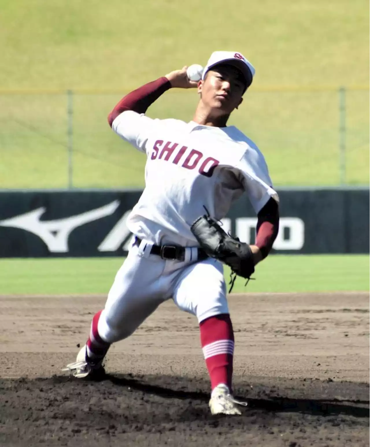 志度３８年ぶり決勝進出 エース・新鞍が監督との親子鷹で甲子園まであと１勝「一番の目標。つかみ取れるように」/デイリースポーツ online