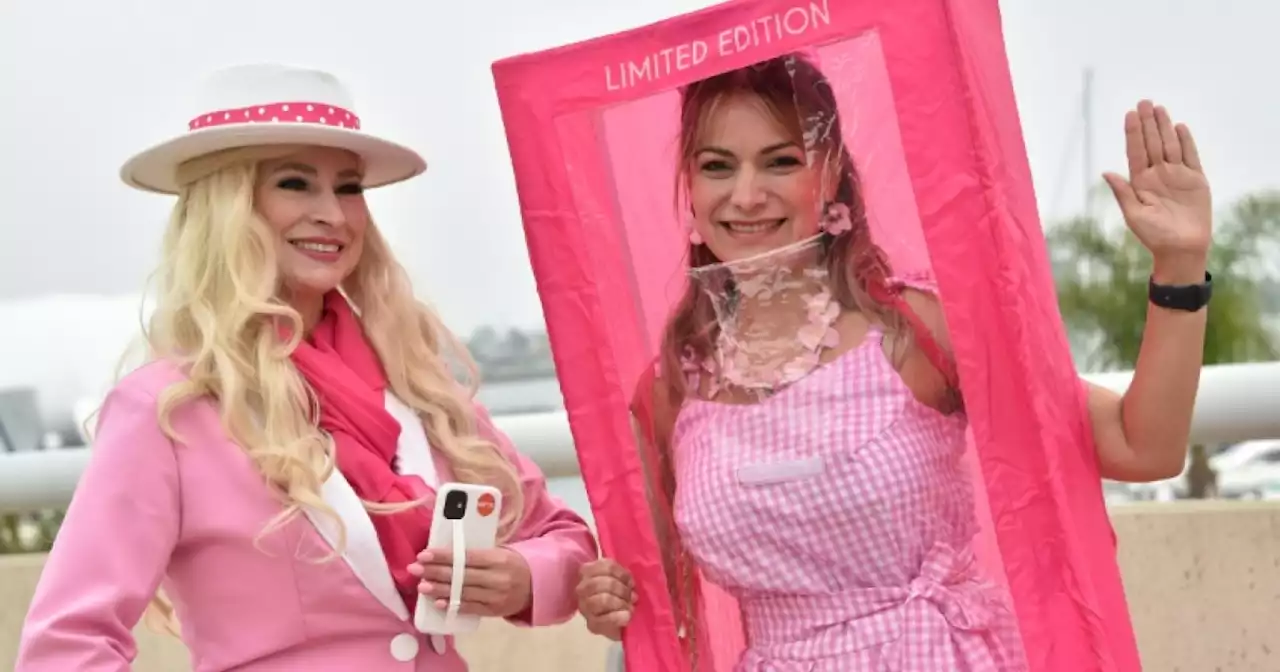 'Barbie' trounces 'Oppenheimer' at N.American box offices in 'historic' weekend