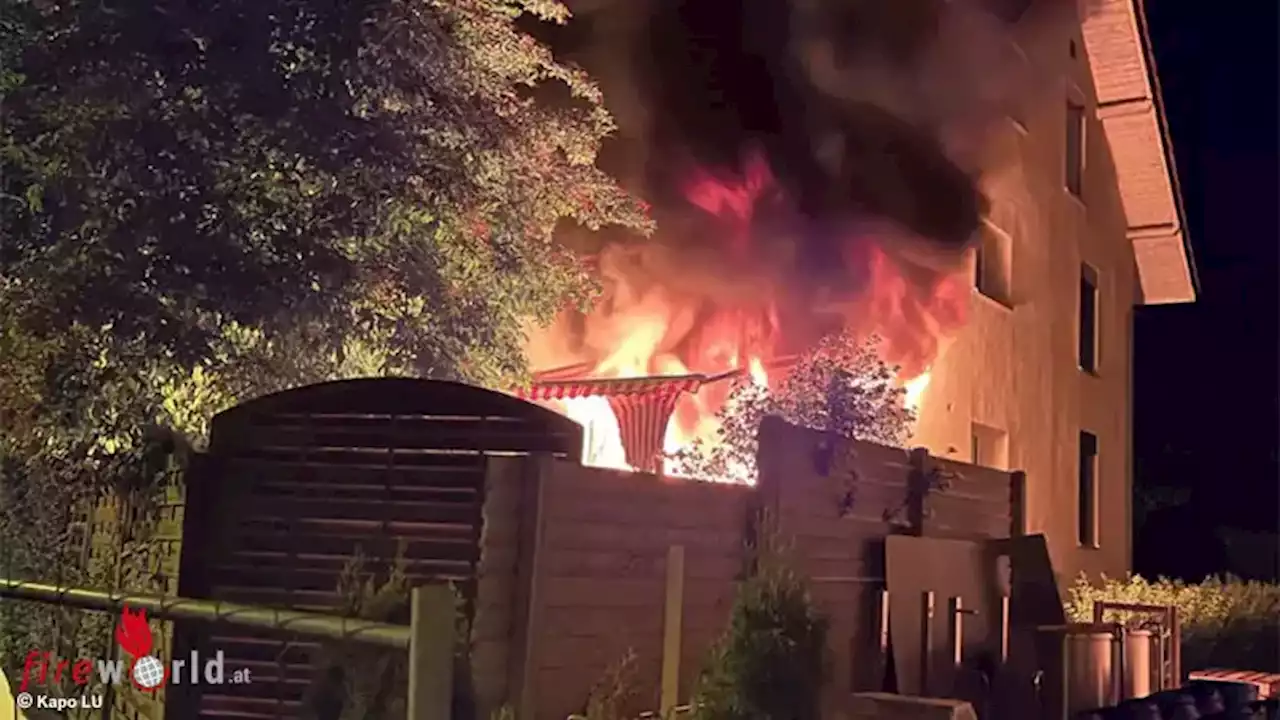 Schweiz: Vergessene Kerze setzt Balkon in Sursee in Brand