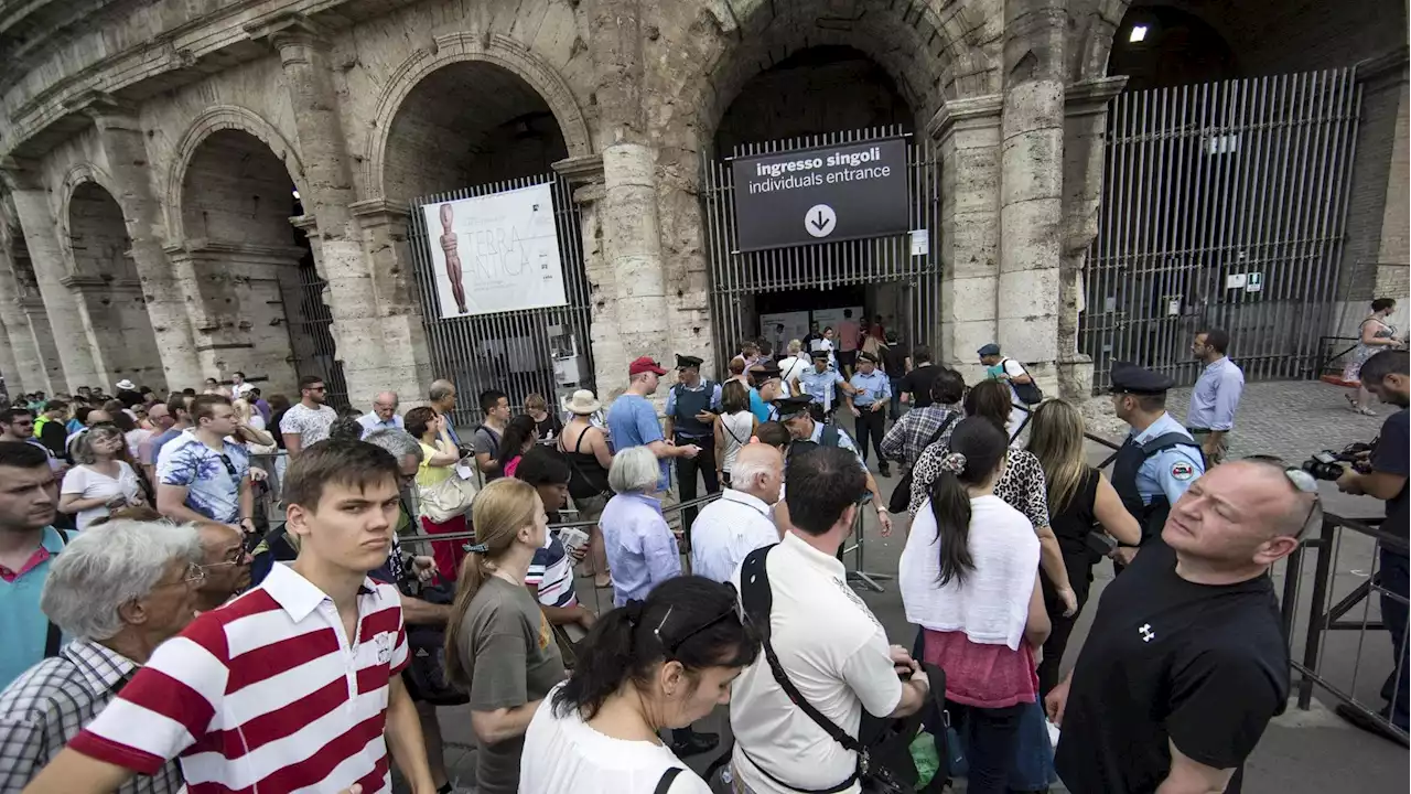 Caldo, un morto a Sora. Quattro persone si sentono male al Colosseo