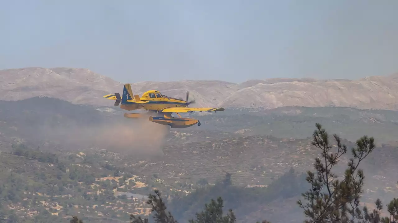 Feux de forêt en Grèce : outre Rhodes, les îles de Corfou et Eubée également confrontées aux incendies