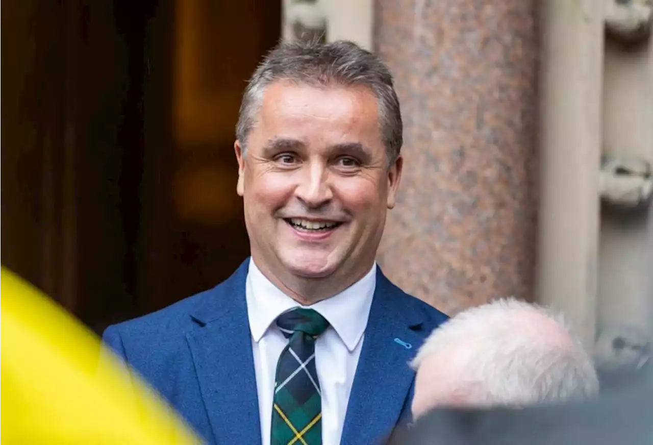 I totally agree with Michael Russell’s criticism of Angus MacNeil