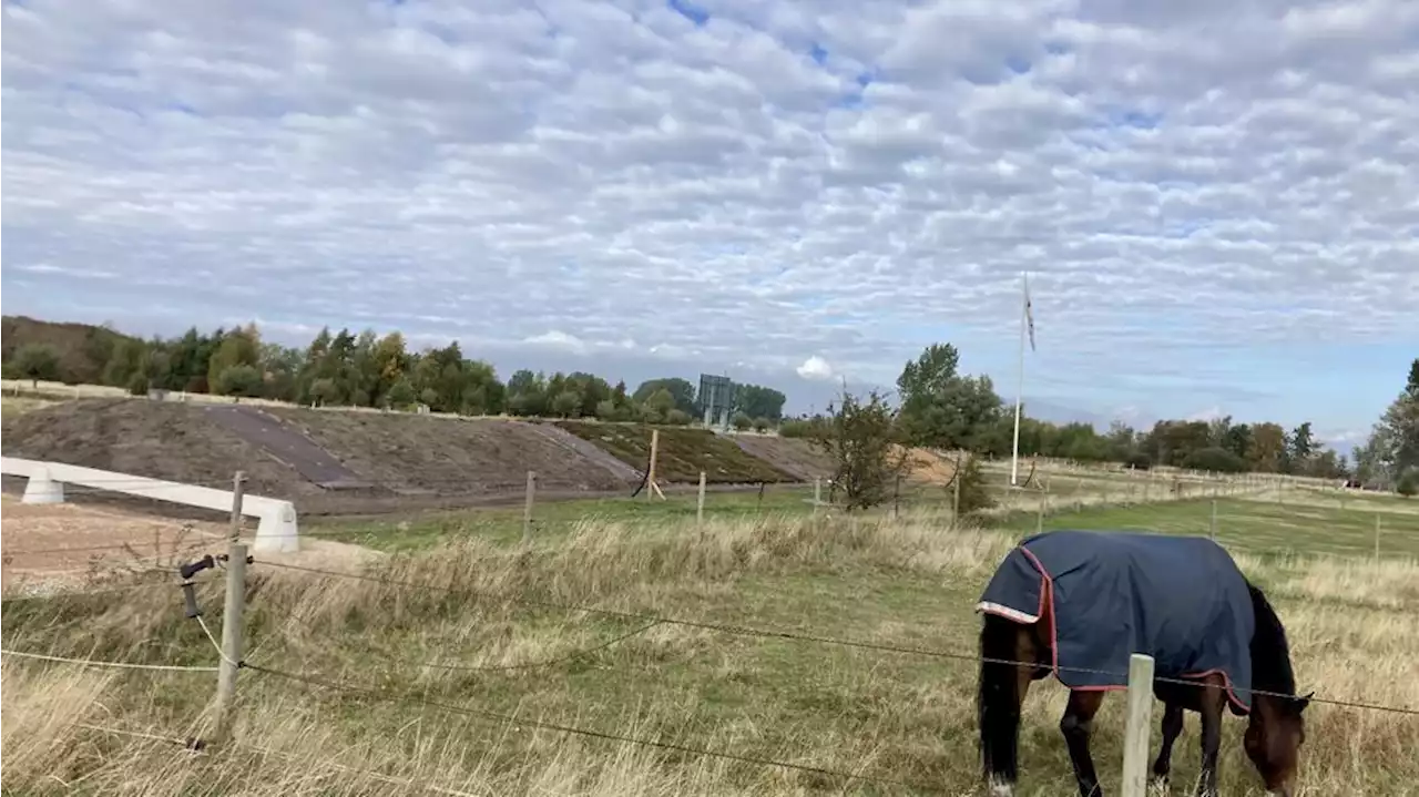 I höst sätts spaden i marken – om tidsplanen för vallarna håller