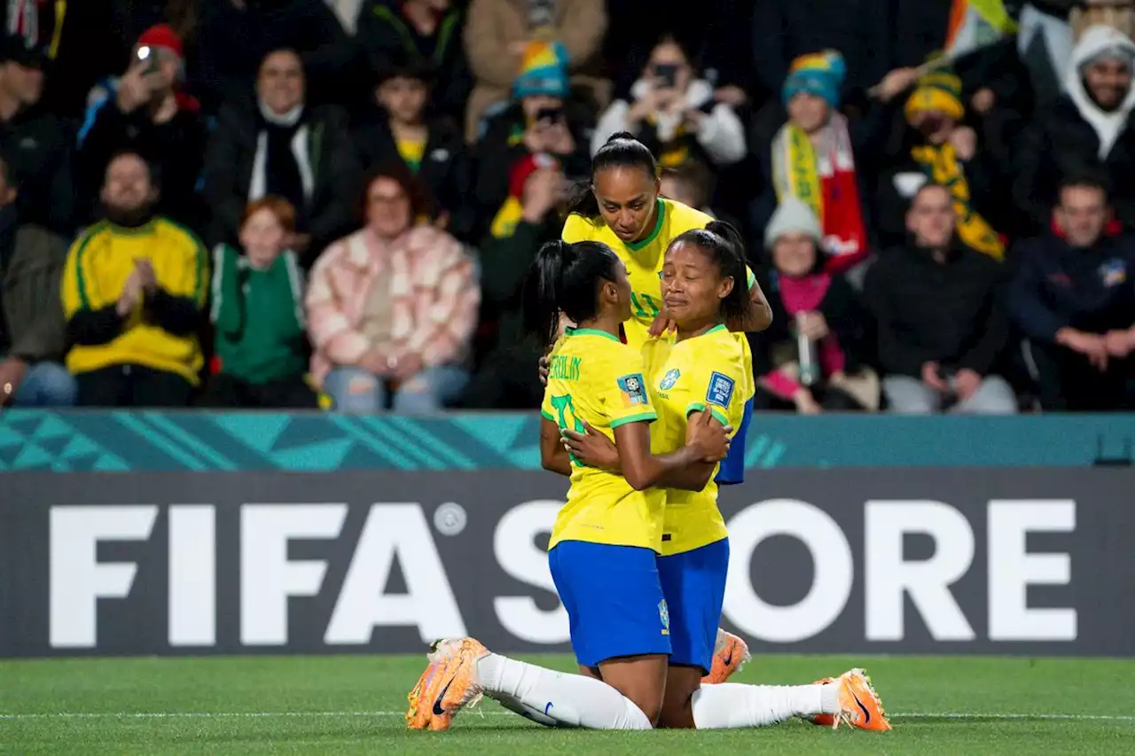 Marta (37) schrijft WK-historie na hattrick Braziliaanse WK-debutante