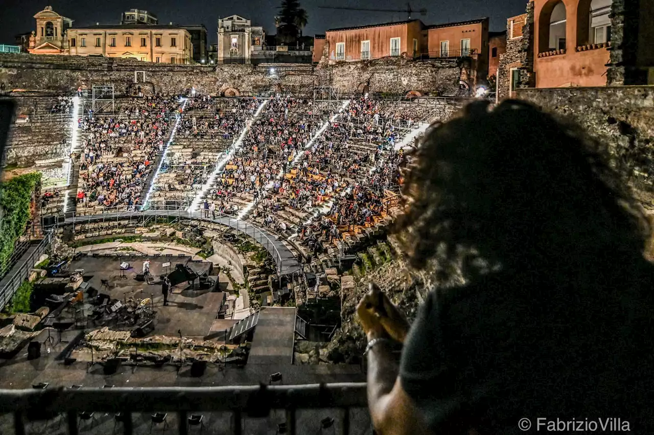 Festival lirico Teatri di Pietra, a Siracusa il silenzio si trasforma in musica