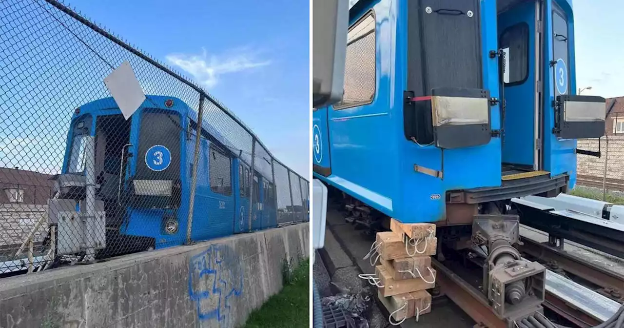 The entire TTC Line 3 will be out of service for days after train derailment