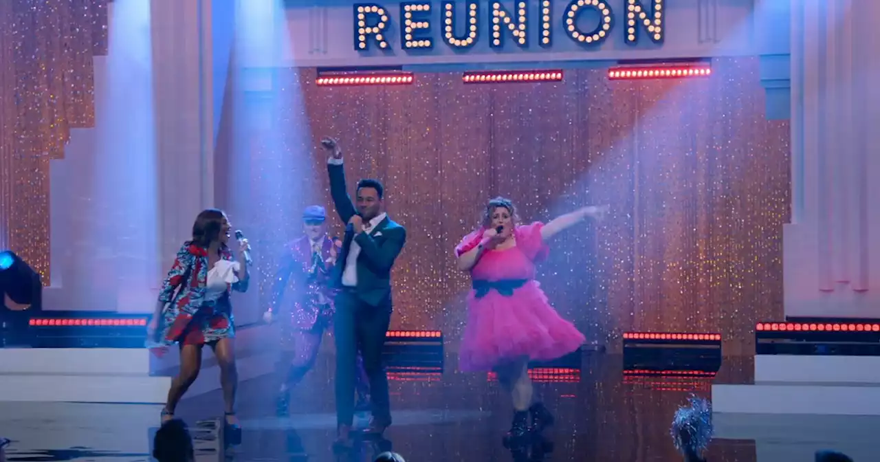 Original High School Musical Stars Reunite in Season 4 Clip