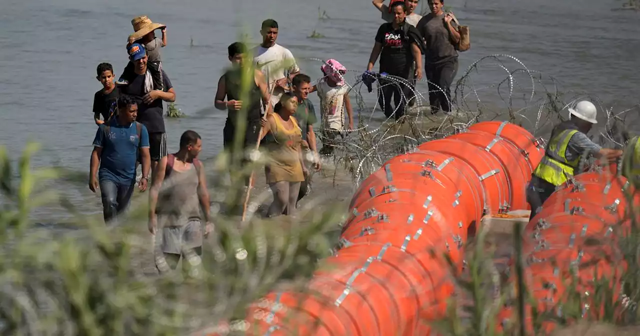 Feds sue Texas to remove Rio Grande buoys after Abbott refuses due to migrant ‘invasion’