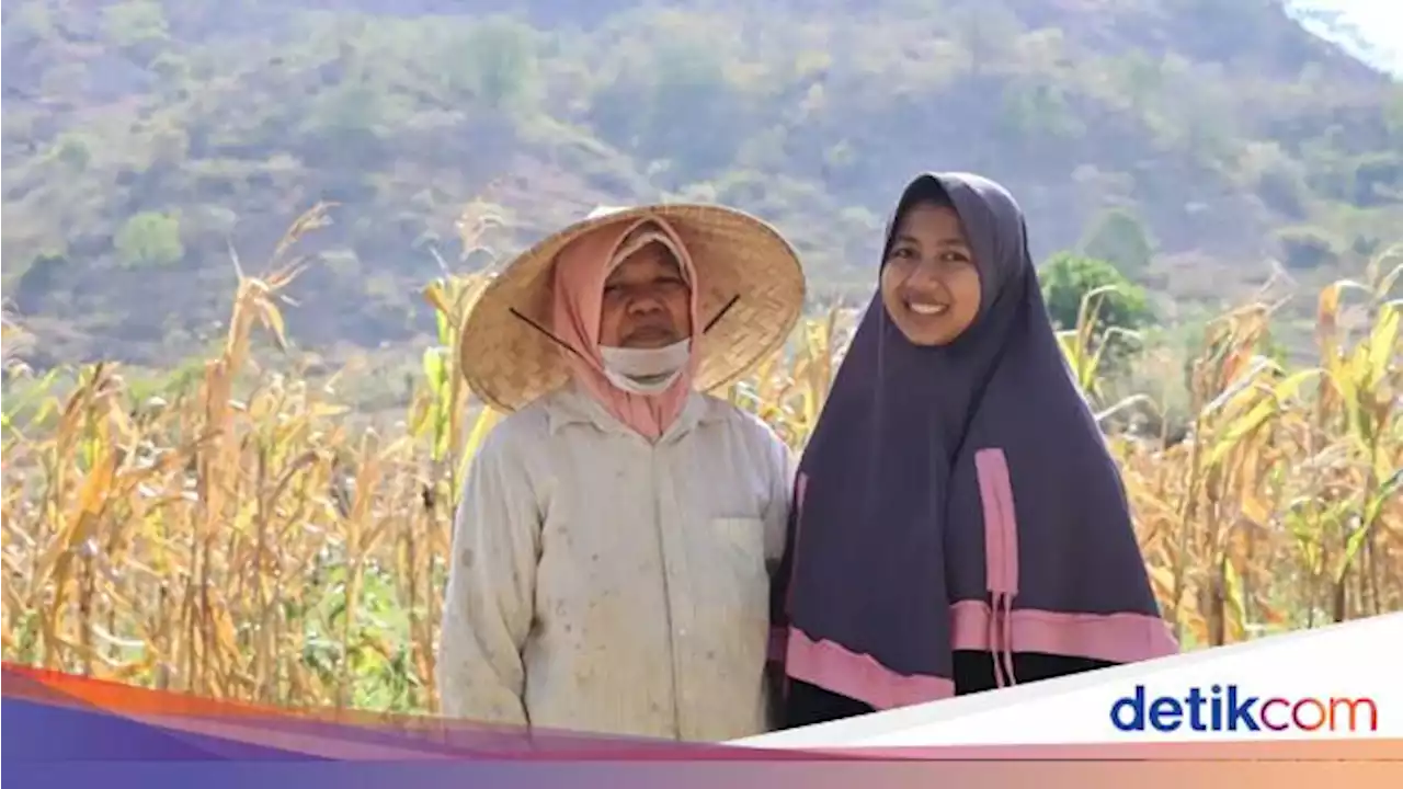 Kisah Putri Belajar Sambil Angon Kambing, Akhirnya Raih Kuliah Gratis di FKG UGM