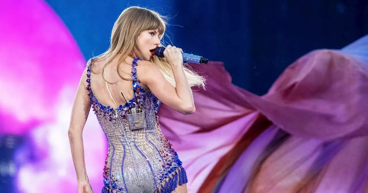 Taylor Swift fans urged to 'keep checking Ticketmaster'