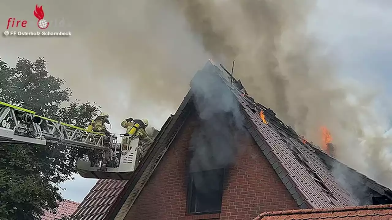 D: Ausgedehnter Wohnhausbrand in Osterholz-Scharmbeck → 100 Kräfte im Einsatz