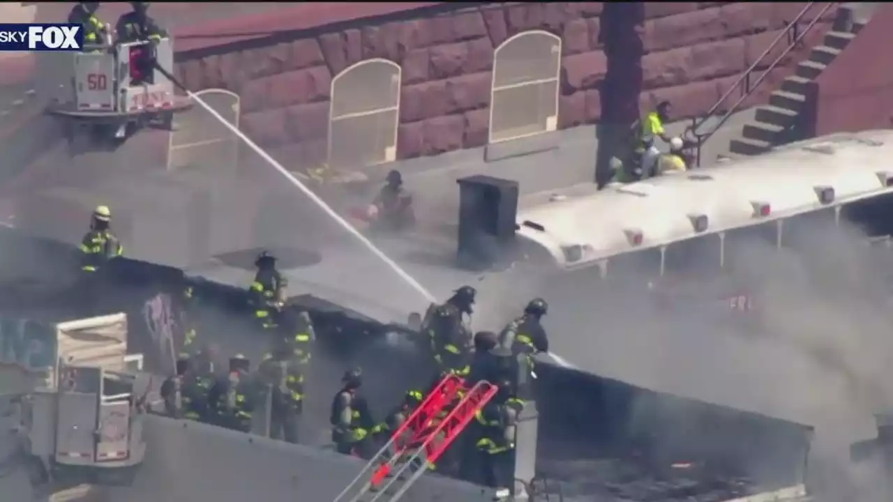 8 injured, including 7 firefighters after Bronx fire