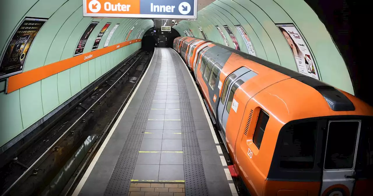 Man 'pinned down' in Glasgow subway attack as gang of robbers steal phone