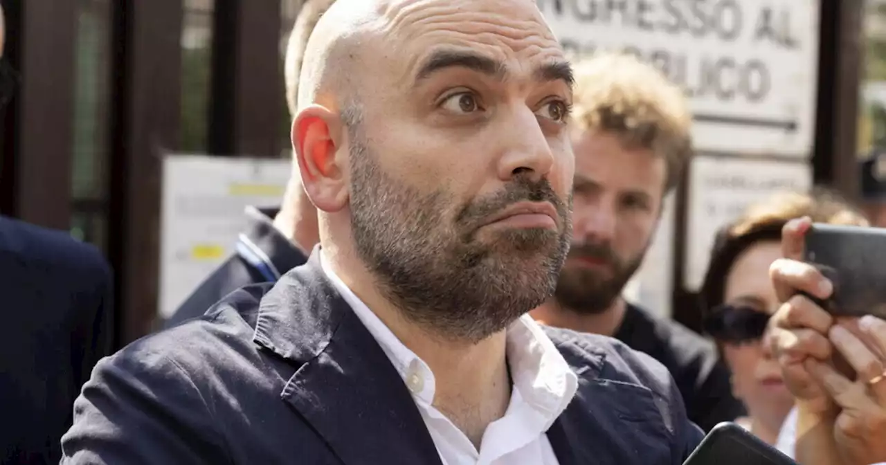 Saviano come Facci. In Rai si valuta la sospensione del suo nuovo programma