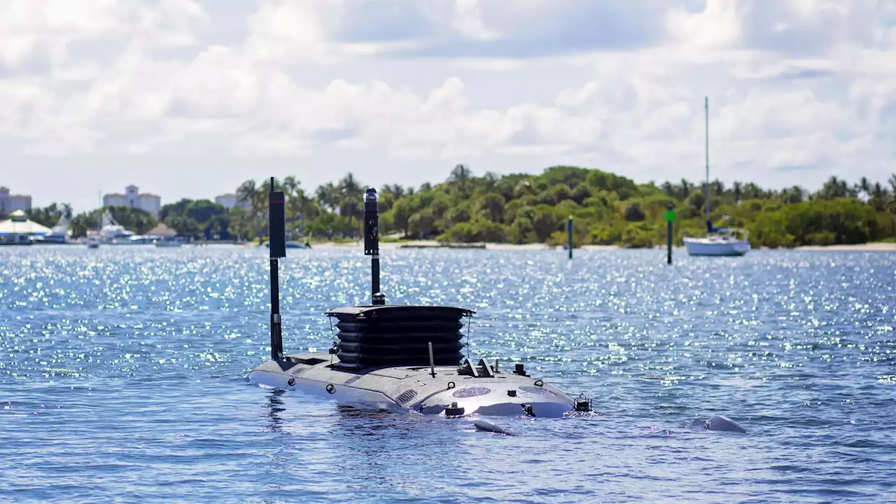 New 'dry' mini-submersible will make US Navy Seals a lot happier on missions