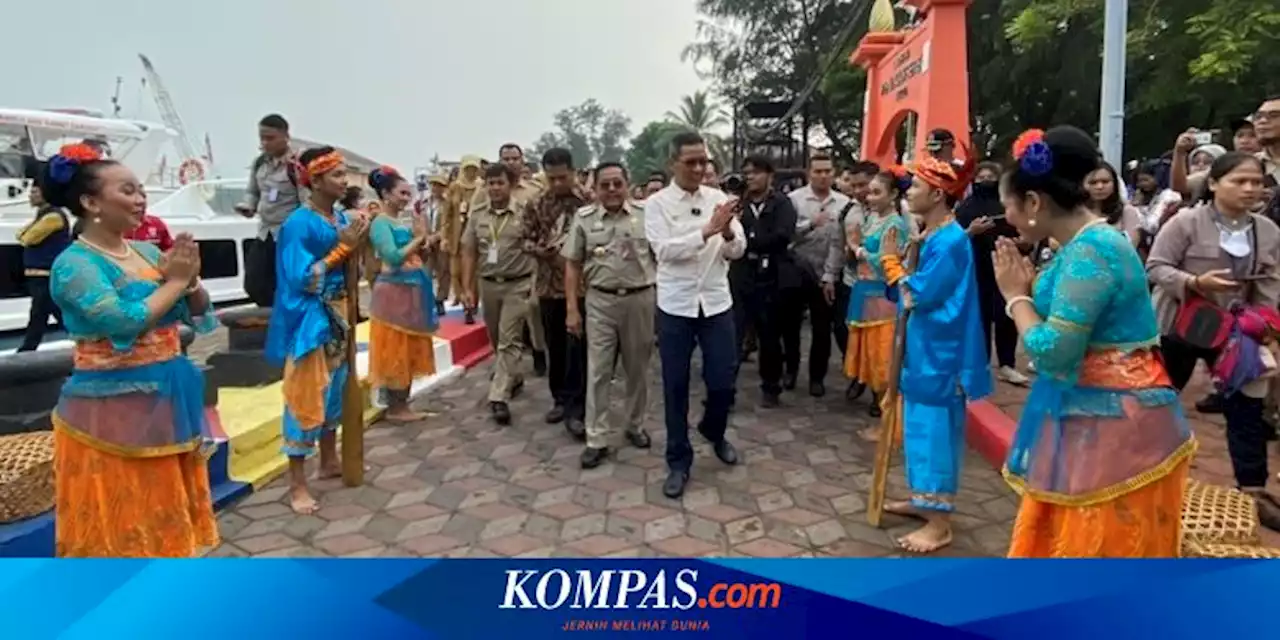 Berkunjung ke Pulau Pramuka, Heru Budi Disambut Tarian Pulang Babang Asal Kepulauan Seribu