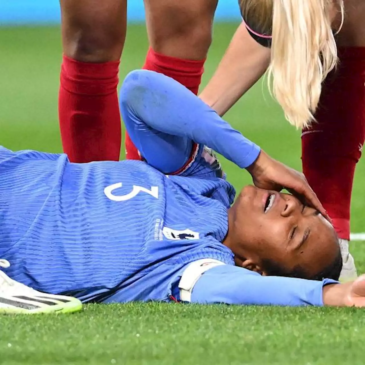 Avant le Brésil, les Bleues en alerte rouge et décimées par les blessures