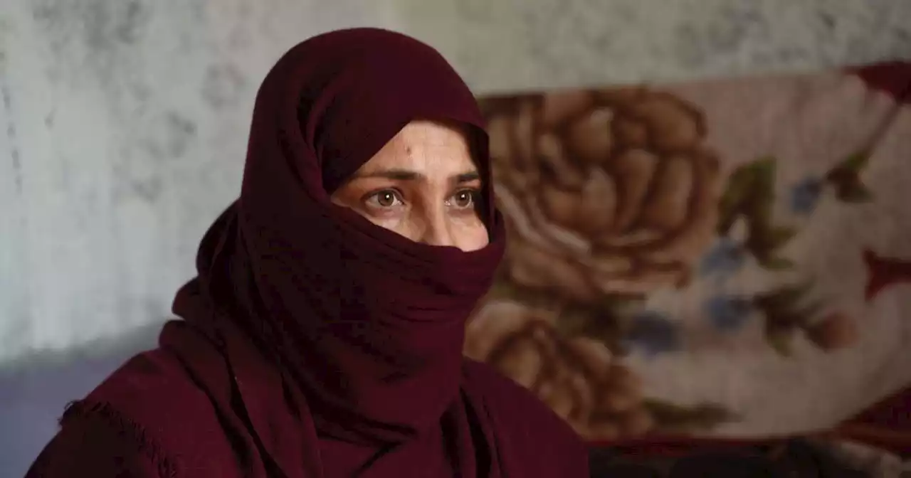 En Afghanistan, les salons de beauté, derniers espaces de liberté pour les femmes, ferment leurs portes