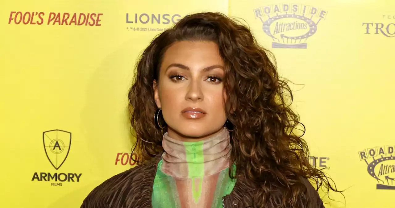 Tori Kelly Rushed to Hospital After Fainting in Los Angeles