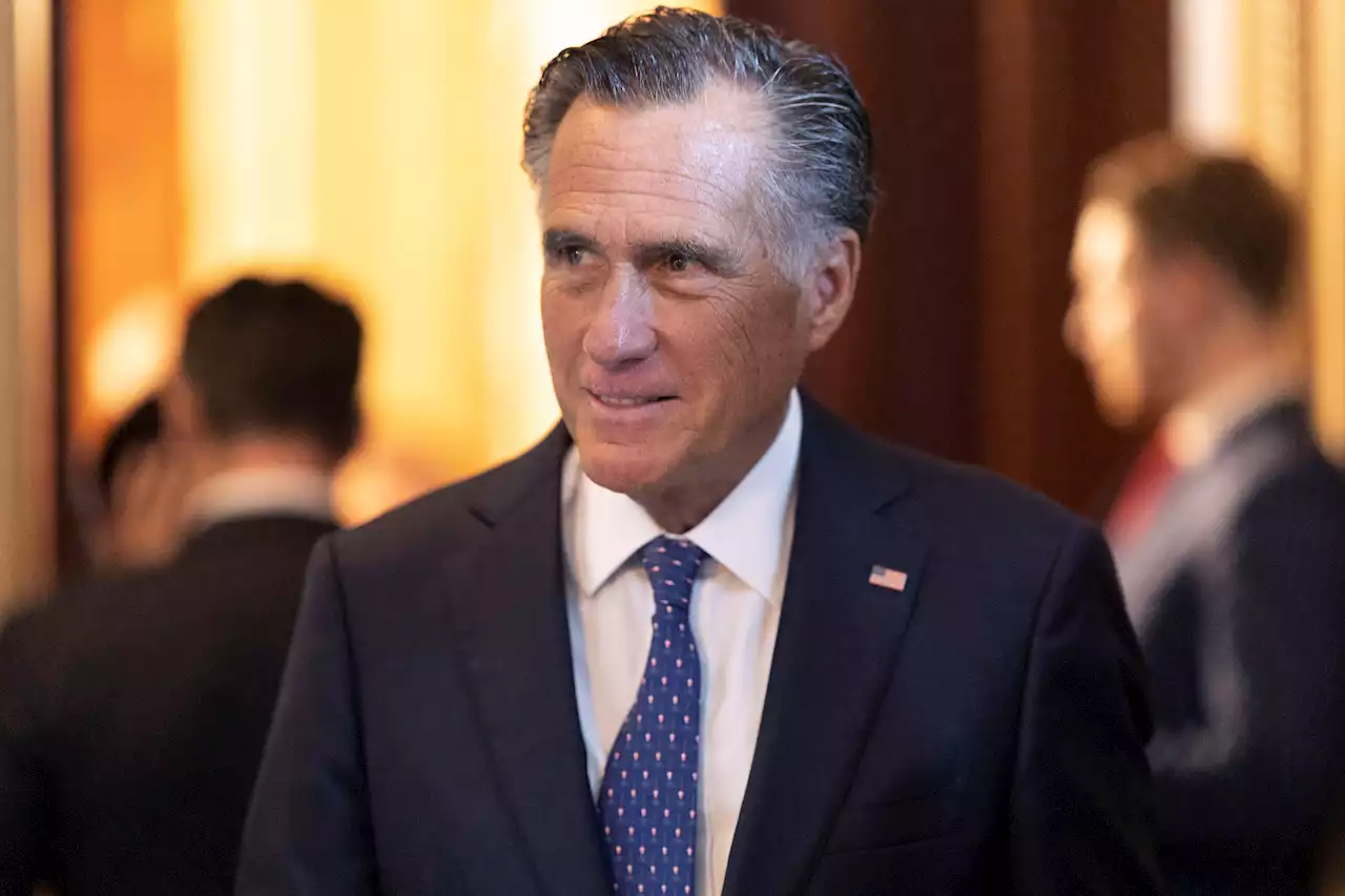 Mitt Romney begs GOP megadonors to help narrow 2024 field and avoid a Trump nomination