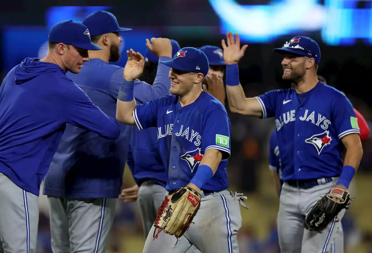 Wild late night in L.A. ends in 11th-inning win for Blue Jays