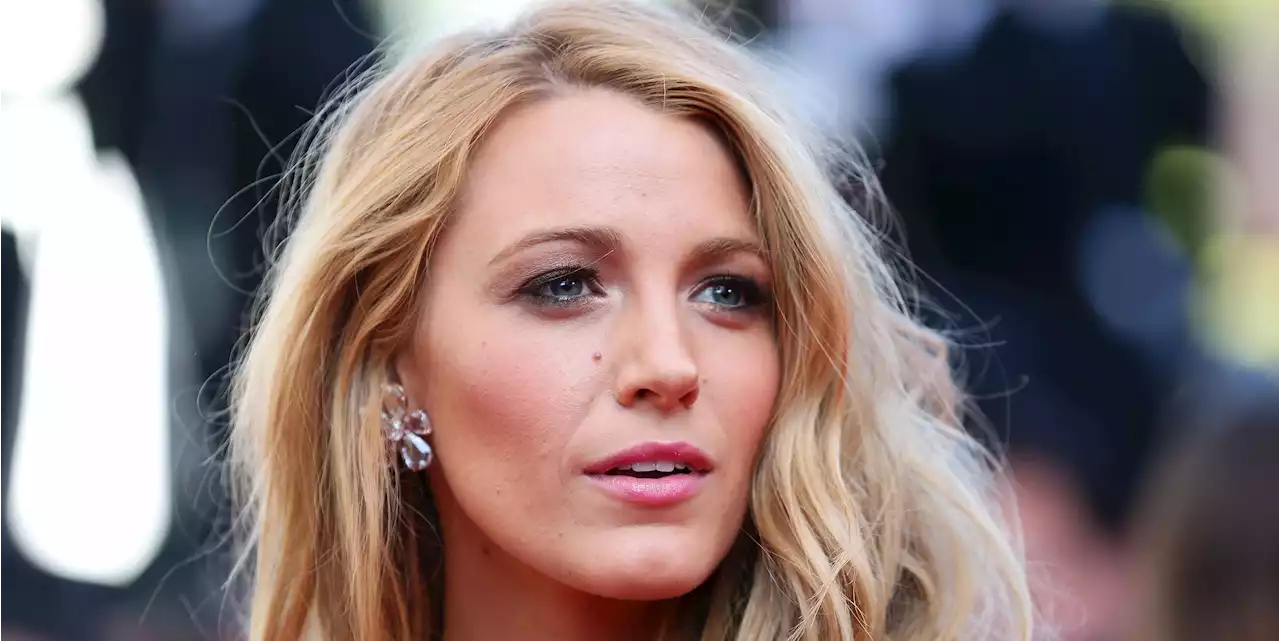 Blake Lively is channelling her 12-year-old self with this '90s side ponytail