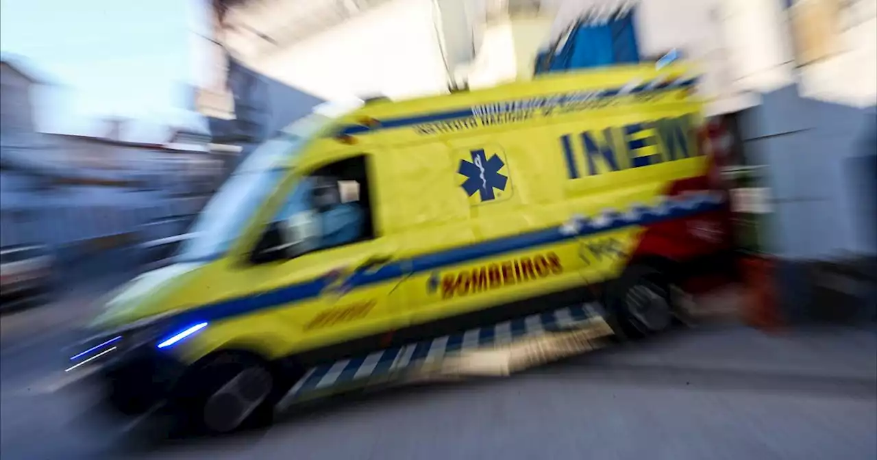 Criança que engoliu apito teve de mudar de ambulância a caminho de um hospital - Renascença