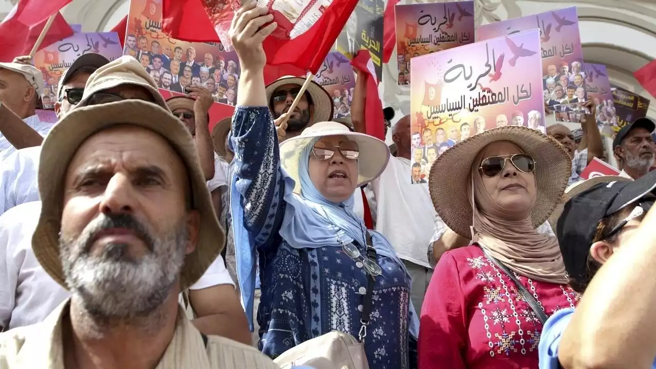 Tunisie: une fête de la République marquée par la contestation contre le président Kaïs Saïed