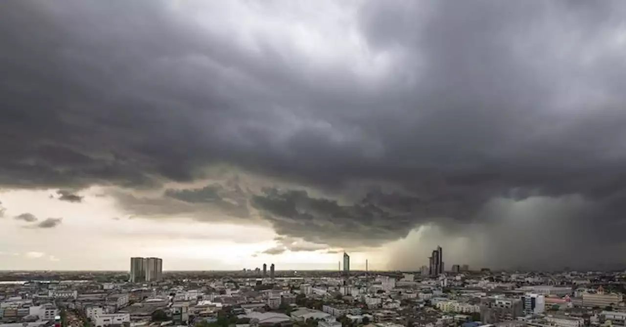 สภาพอากาศวันนี้ กรมอุตุฯ เตือน ฝนถล่ม 37 จังหวัด กทม.โดนเต็มๆ 70% ของพื้นที่