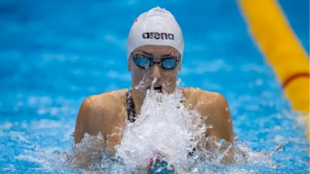 Schoenmaker secures spot in World Champs 100m breaststroke final | SuperSport