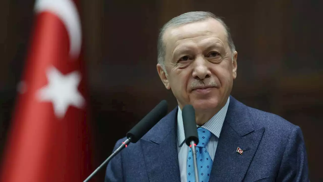 Erdogan står fast om Natobeslut i höst