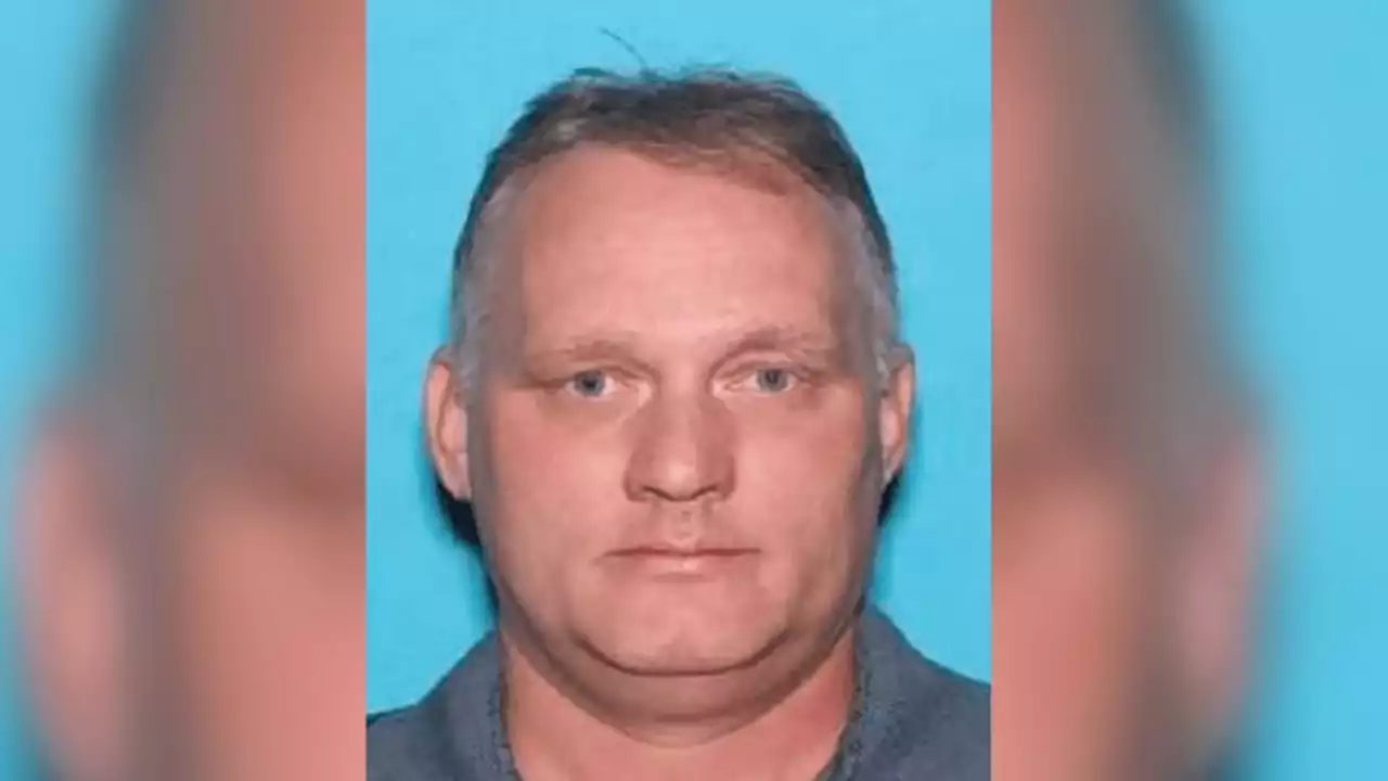 Pittsburgh Synagogue Shooter Asks to Exhume Dead Dad to Prove Paternity