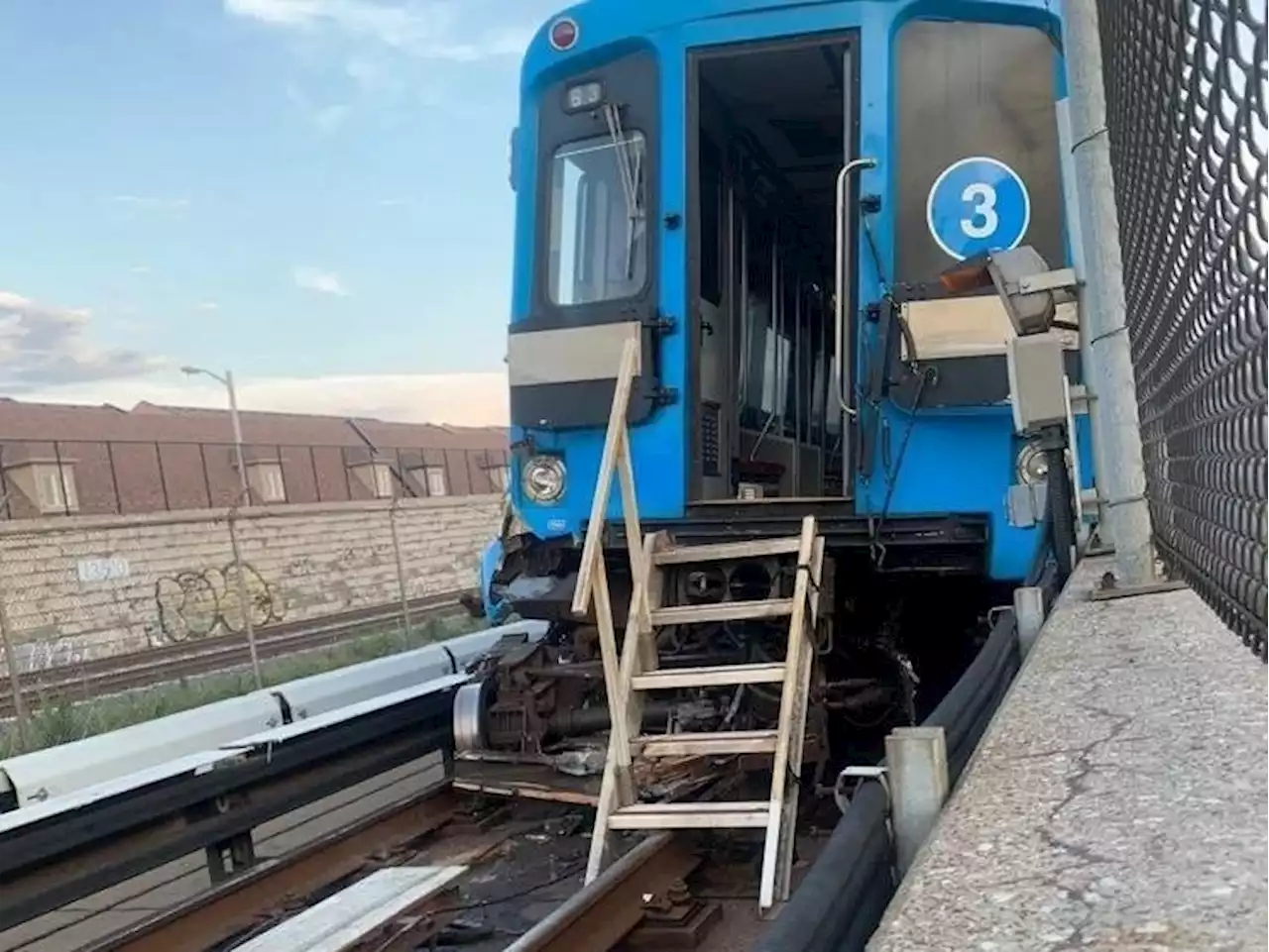 Riders facing days of inconvenience after TTC derailment in Scarborough