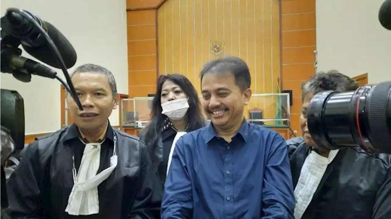 BREAKING NEWS Eks Menpora Roy Suryo Sudah Bebas usai Jalani Tahanan Kasus Meme Stupa Mirip Jokowi - Tribunnews.com