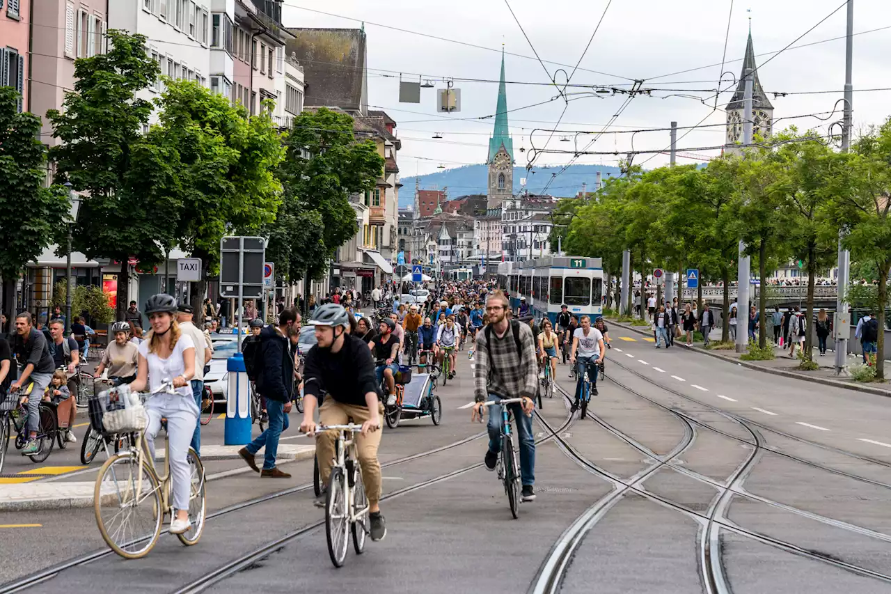 Zürich: Velodemo Critical Mass ohne Bewilligung – trotzdem findet sie statt