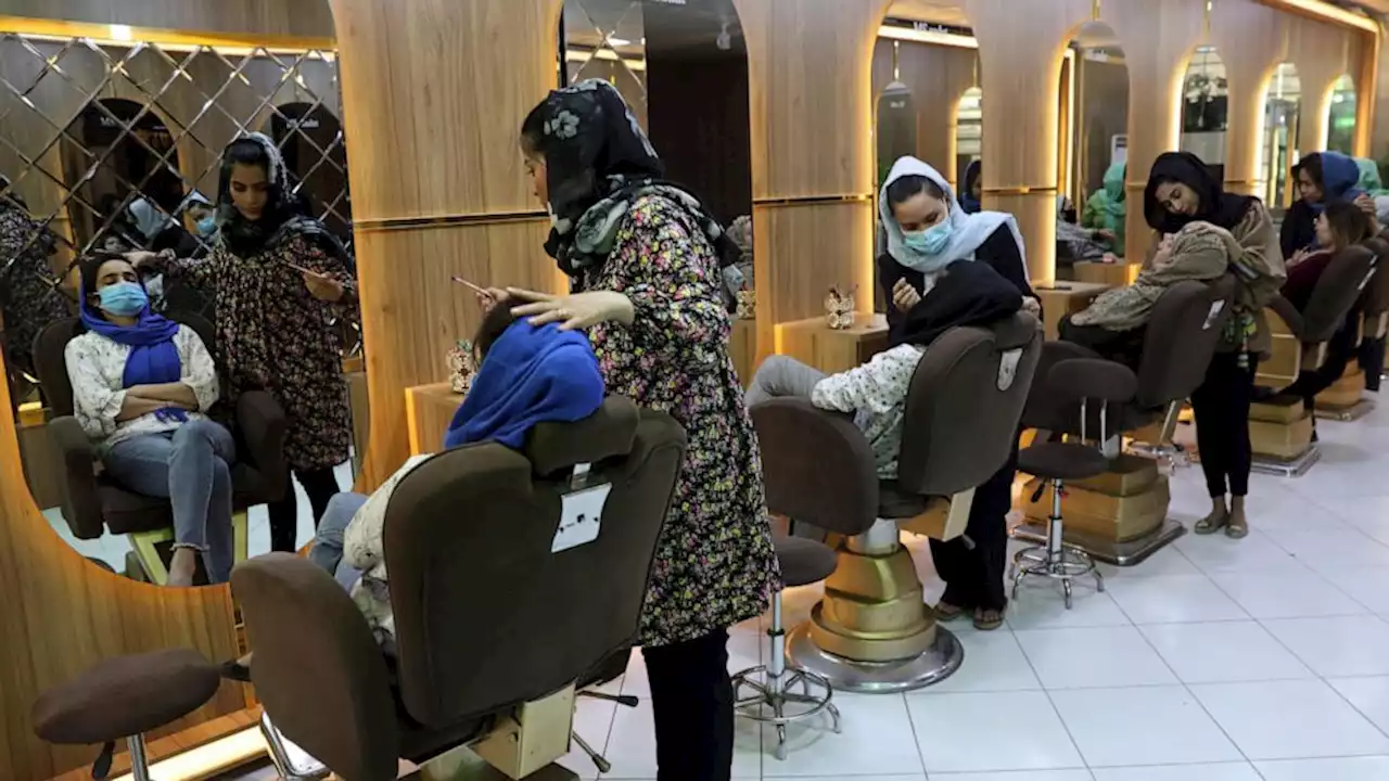 Taliban orders beauty salons in Afghanistan to close despite UN concern and rare public protest