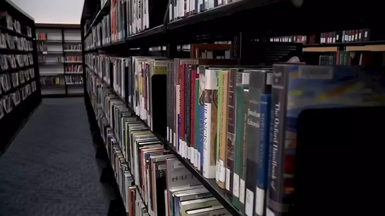 HISD to eliminate librarians and convert libraries into disciplinary centers at NES schools