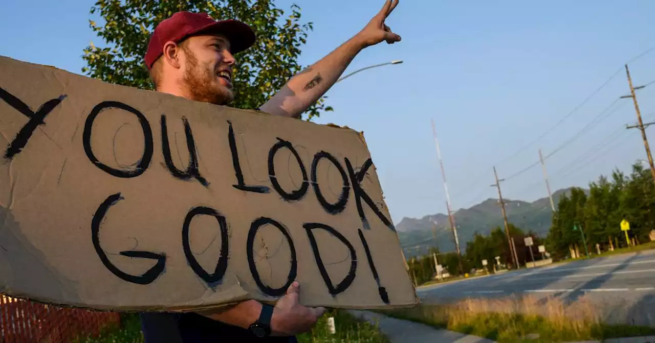 Here’s why one man wants Anchorage to know ‘You look good’