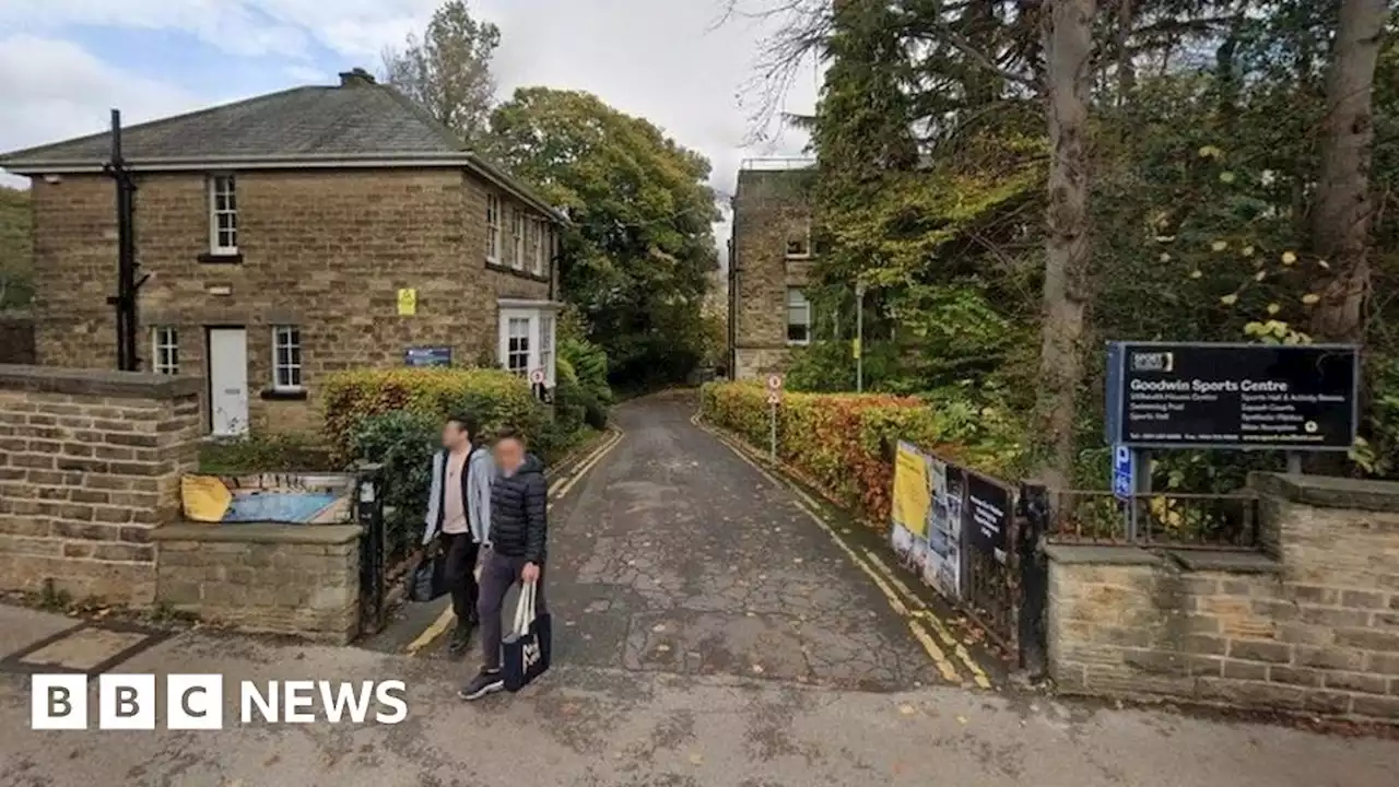 Sheffield university shuts swimming pool over safety concerns