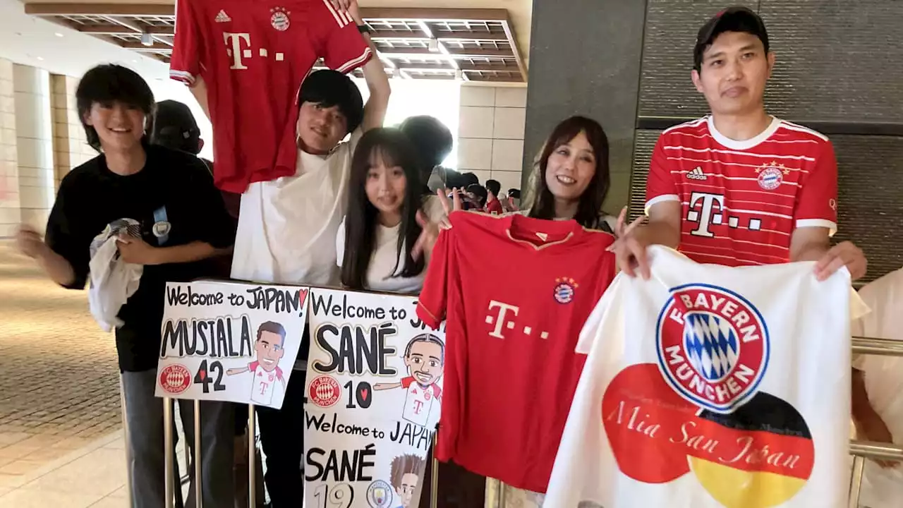 FC Bayern: Fan-Wahnsinn in Japan: ER wird sogar bei einer Toiletten-Pause bejubelt