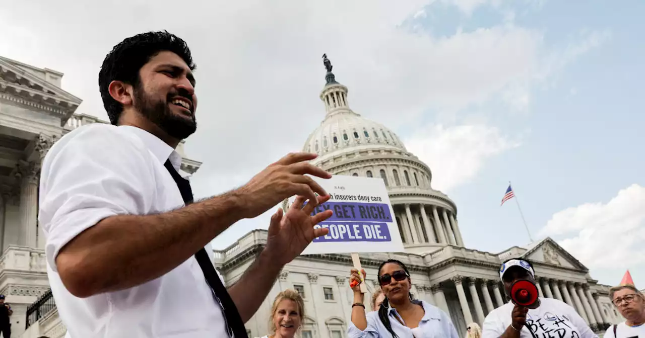 Texas Congressman Greg Casar holds hunger and thirst strike to call for federal workplace heat standard