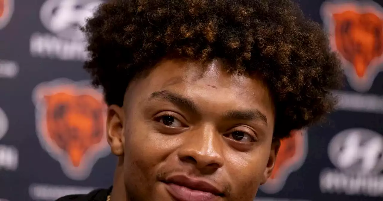 Column: Chicago Bears QB Justin Fields optimistic entering Year 3