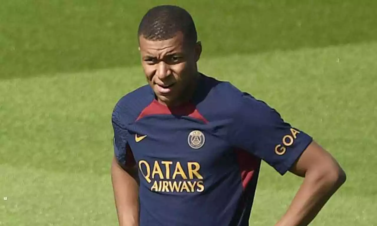 L'Al-Hilal vola a Parigi per convincere Mbappé: cifre e dettagli dell'offerta