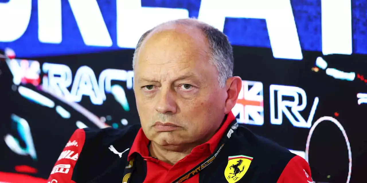 Vasseur esclusivo: “Nessun privilegio a Leclerc rispetto a Sainz”