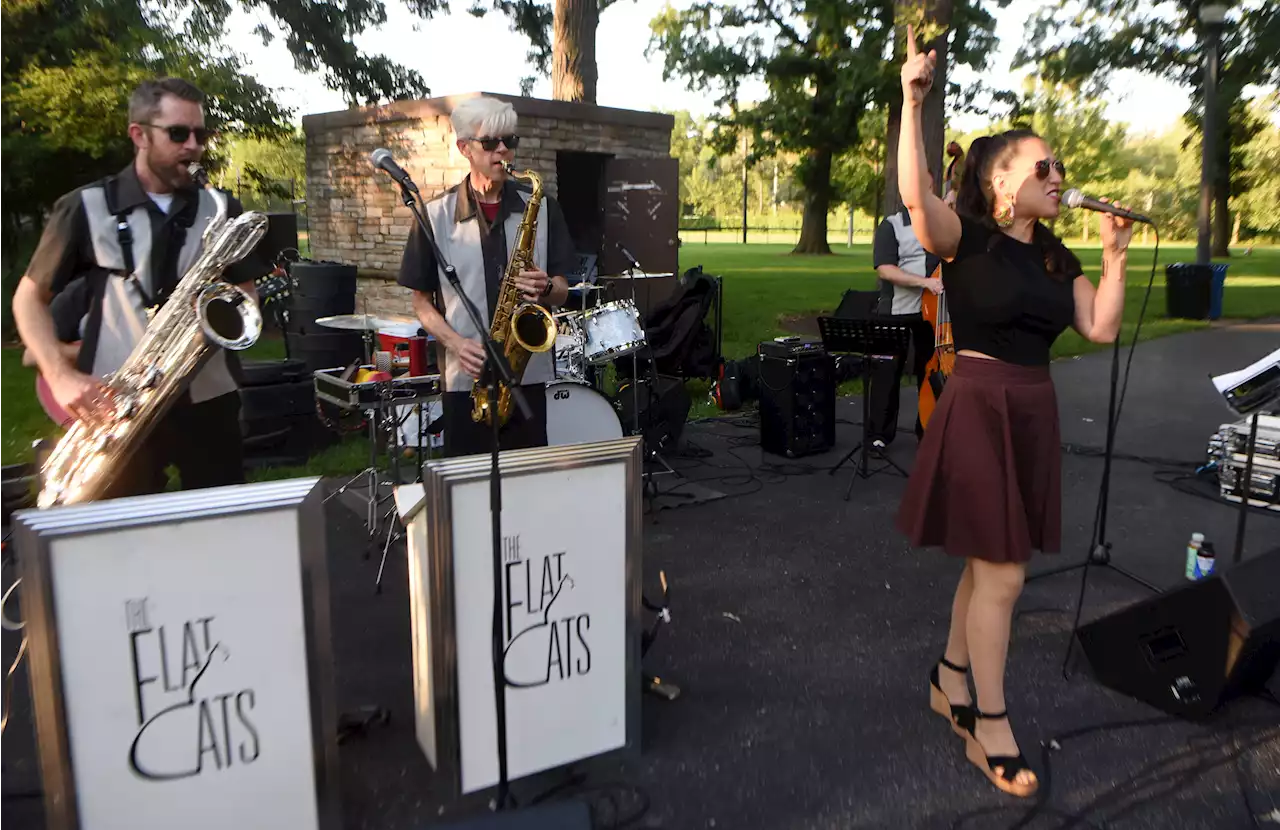 Images: Northbrook's Tuesdays in the Park Summer Concert Series