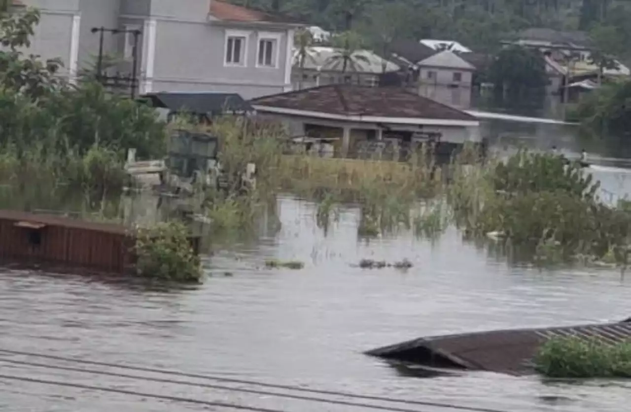 Flooding: Delta Govt vows to demolish buildings on water channels