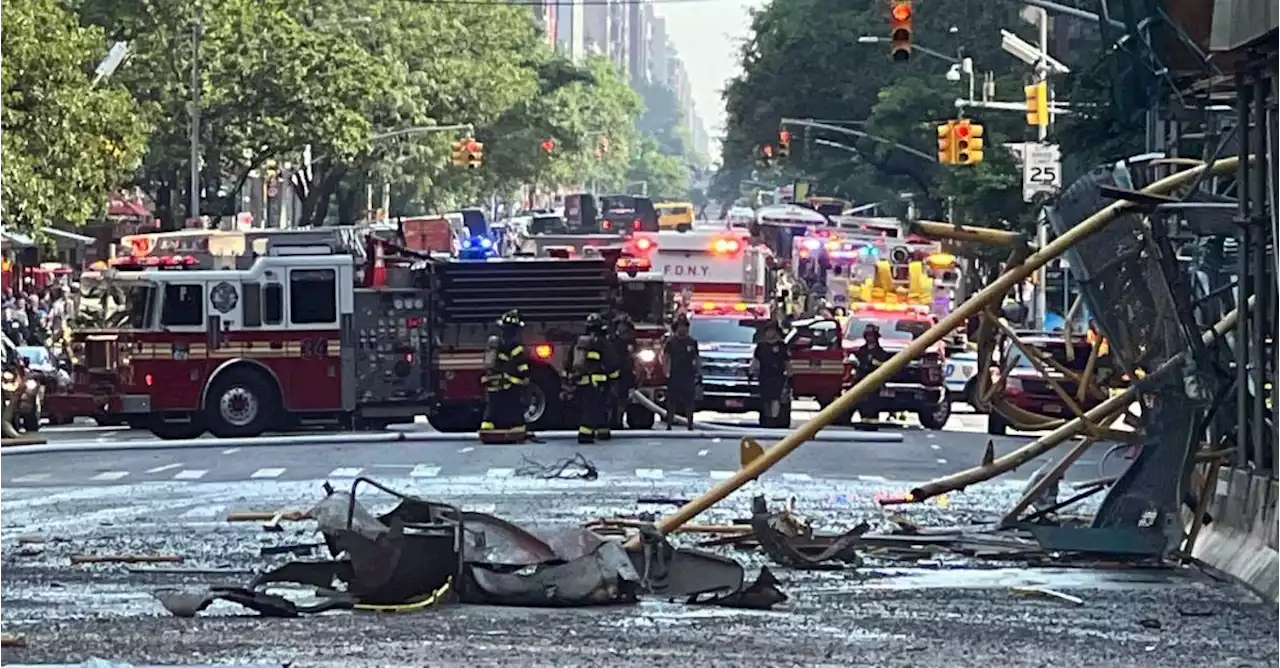 Video: momentos de pánico tras colapso de grúa en Nueva York que dejó 5 heridos