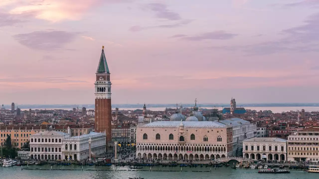 L'idea di Venezia: in funivia dall'aeroporto alla città